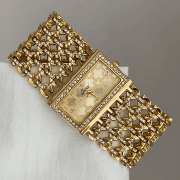 Elegant Vintage Gold Bangle Watch for Women ?C Rectangular Face